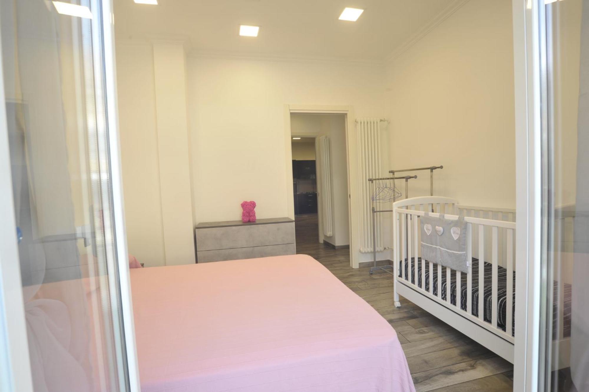 Casa Rosa Lucia Centrale Con Parcheggio Сан Ремо Екстериор снимка