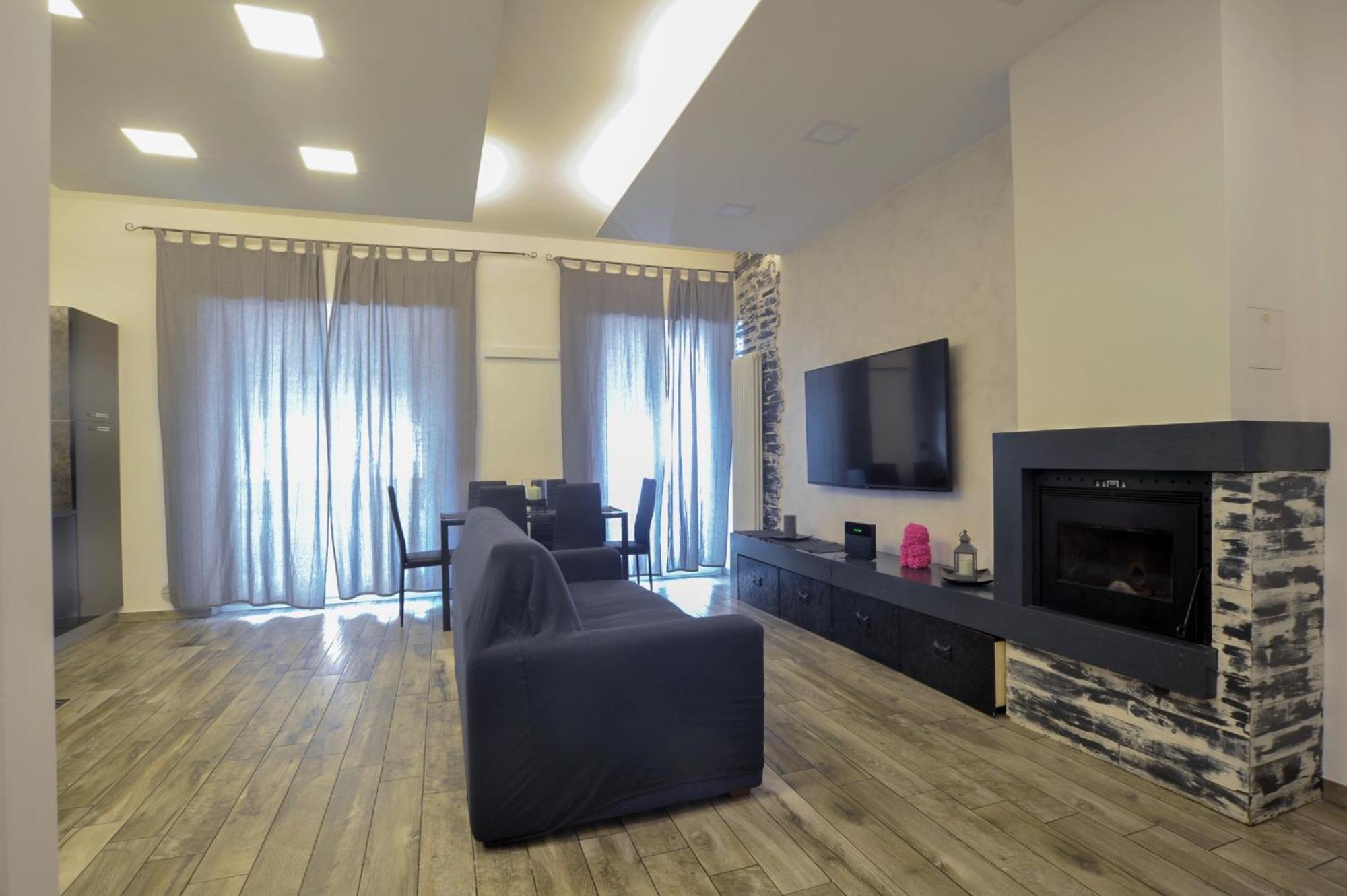 Casa Rosa Lucia Centrale Con Parcheggio Сан Ремо Екстериор снимка
